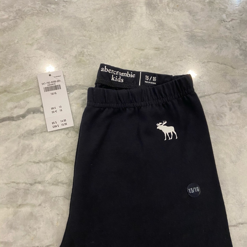 Brand New Abercrombie Kids Black Leggings!